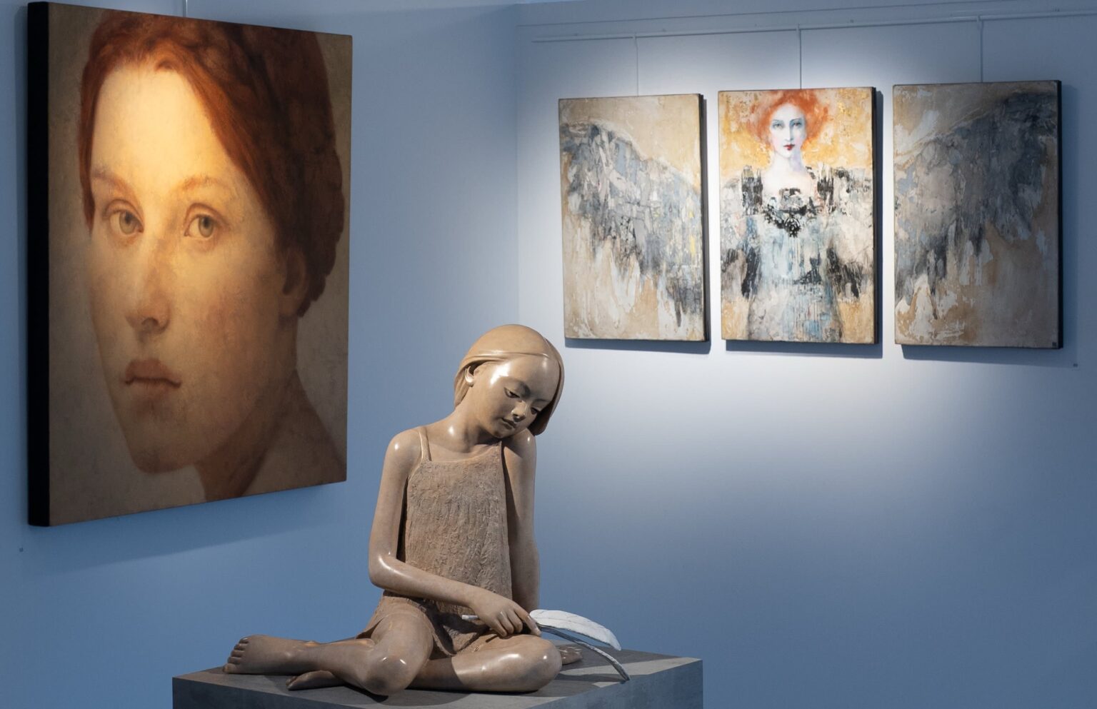 scénographie de la Galerie Platini à Annecy, pour l'exposition actuelle.