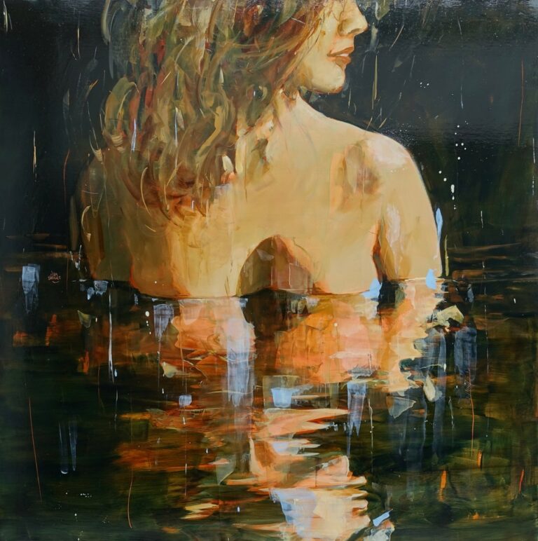 Huile sur toile contemporaine de Jim Drouet représentant un portrait féminin semi-immergé dans une eau sombre, jeux de reflets abstraits et palette chaude ocre et vert profond, 100 x 100 cm.